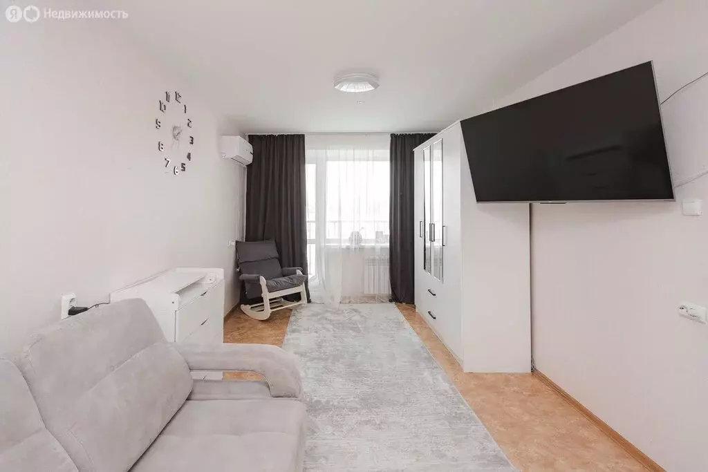 1-комнатная квартира: Хабаровск, Аэродромная улица, 21 (36.7 м) - Фото 1