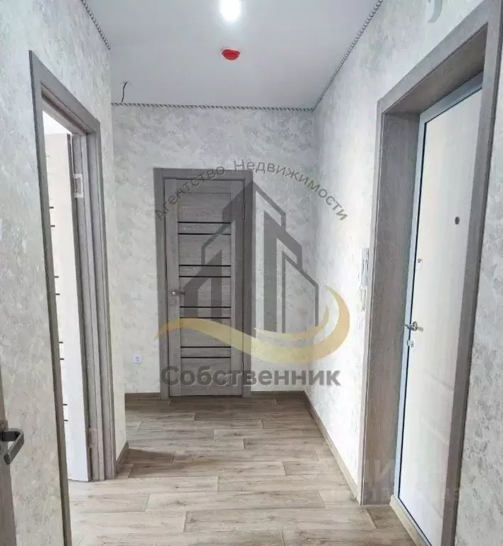 2-к кв. Белгородская область, Старый Оскол Космос мкр, 11А (56.7 м) - Фото 0