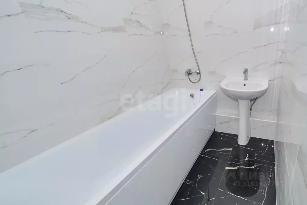 2-к кв. Кемеровская область, Кемерово ул. Серебряный Бор, 24к5 (55.2 ... - Фото 2