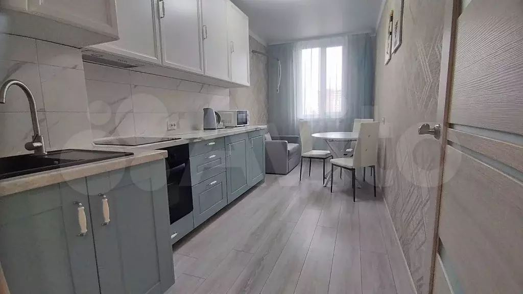 1-к. квартира, 40 м, 9/25 эт. - Фото 0