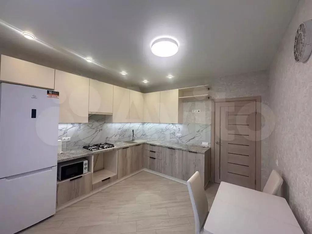 1-к. квартира, 40 м, 3/7 эт. - Фото 1