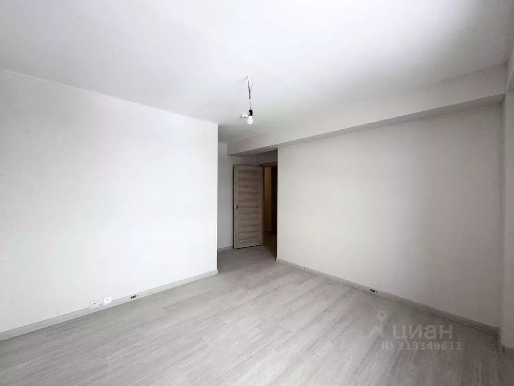 3-к кв. Кировская область, Киров ул. Капитана Дорофеева, 16 (59.6 м) - Фото 1
