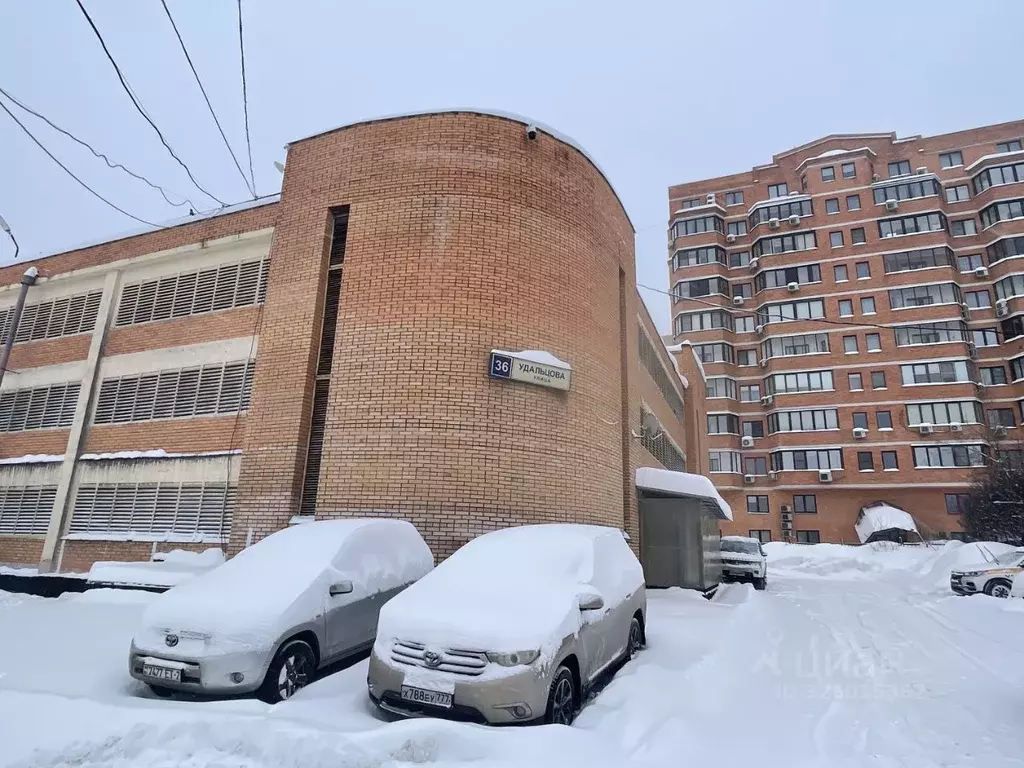 Гараж в Москва ул. Удальцова, 36 (19 м) - Фото 2