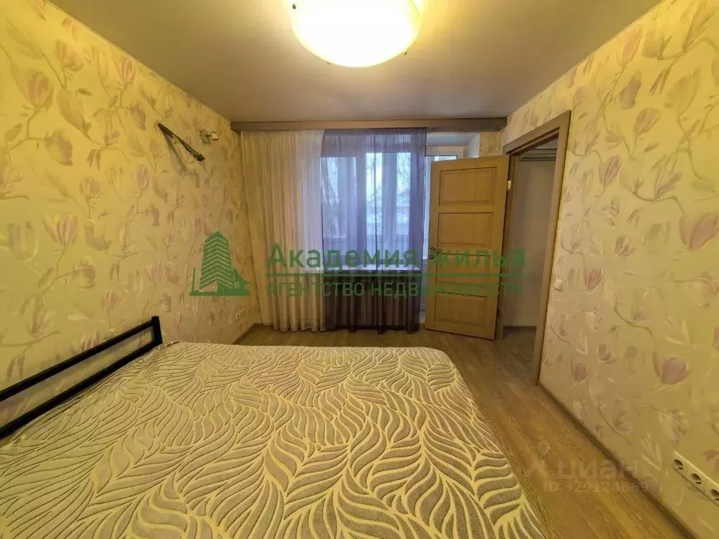 2-к кв. Саратовская область, Саратов ул. Имени В.Г. Рахова, 137 (40.0 ... - Фото 2