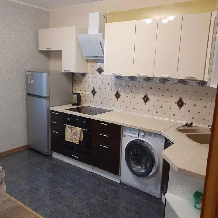 1-к кв. Санкт-Петербург пос. Парголово, Заречная ул., 45к2 (38.25 м) - Фото 0