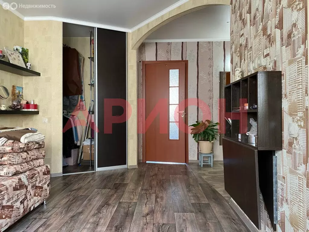 2-комнатная квартира: Тюмень, улица Красных Зорь, 31 (47.3 м) - Фото 0