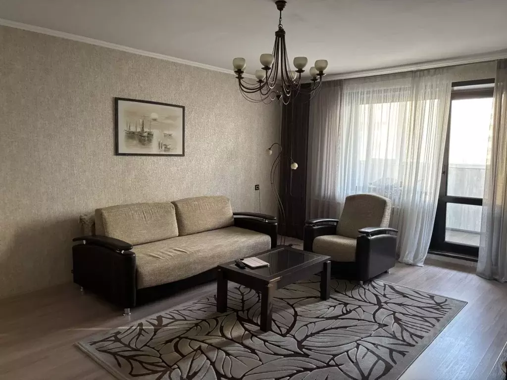 3-к кв. Омская область, Омск ул. 12 Декабря, 56 (77.5 м) - Фото 0