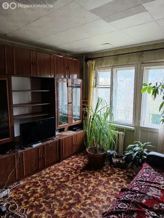 1-комнатная квартира: Сыктывкар, улица Комарова, 10 (28.8 м) - Фото 1