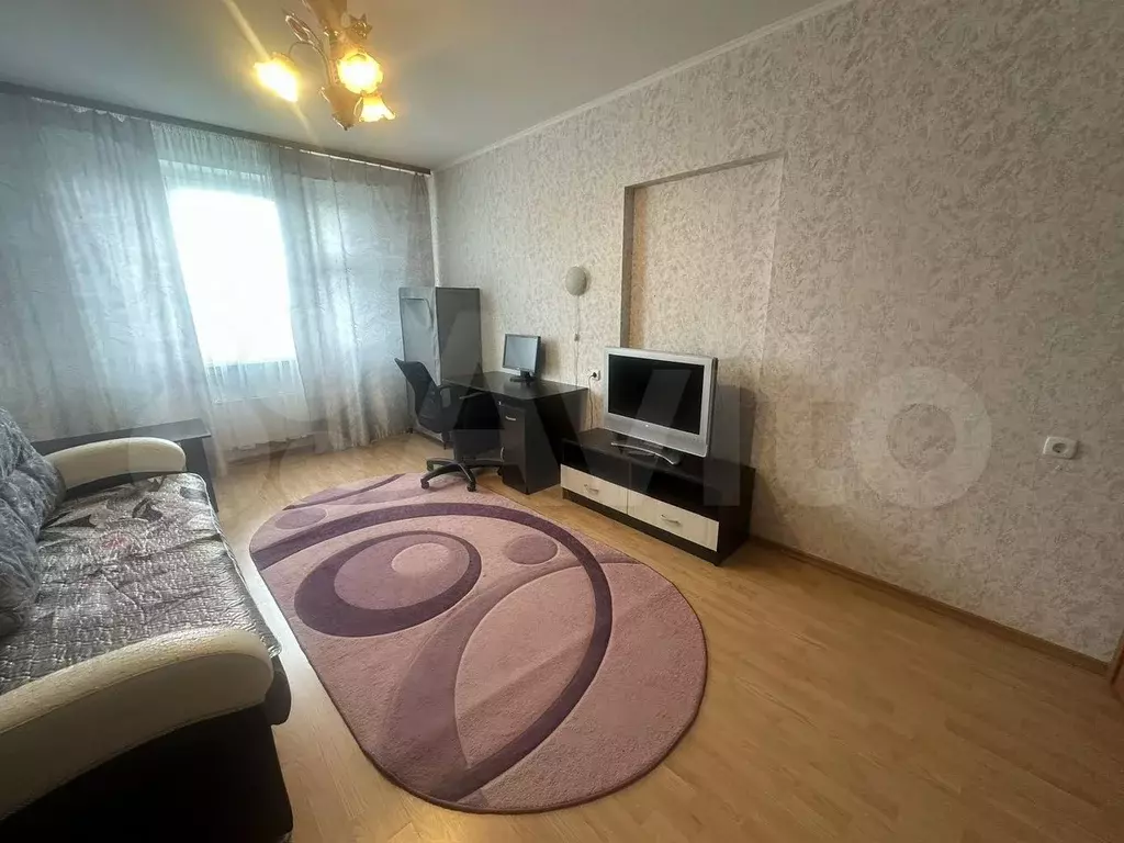 2-к. квартира, 60 м, 6/18 эт. - Фото 0