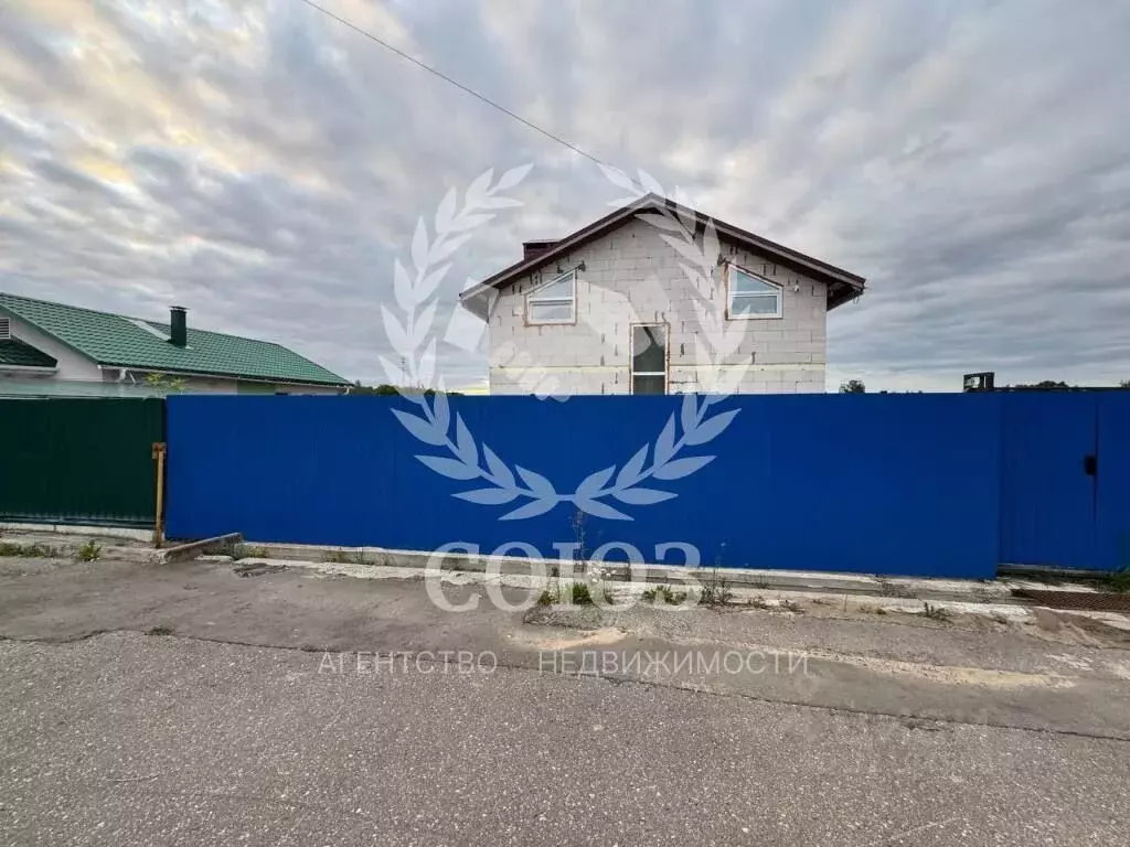 Дом в Калужская область, Ферзиковский район, Грабцево с/пос, с. ... - Фото 2