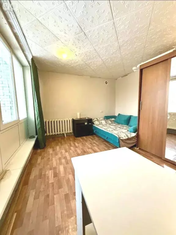 1к в 9-комнатной квартире (15 м) - Фото 1