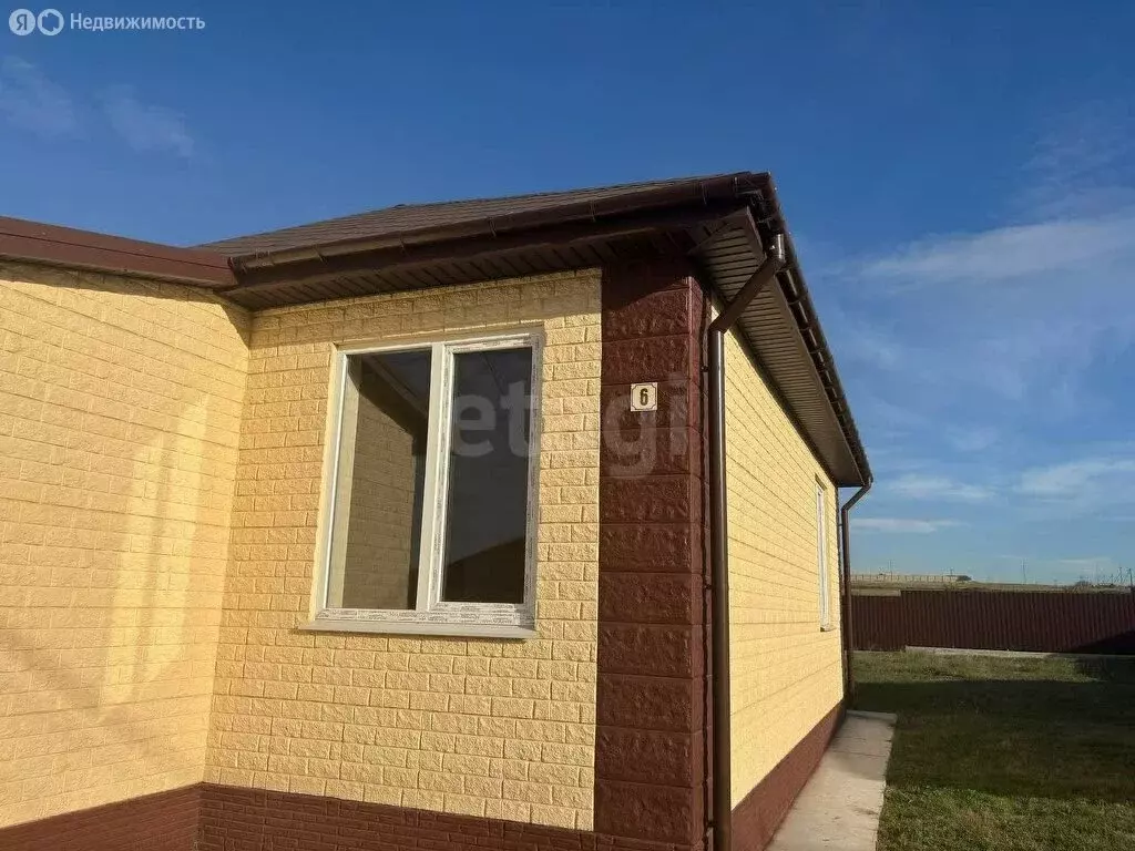 Дом в Чистенское сельское поселение, село Новозбурьевка, Солнечная ... - Фото 2