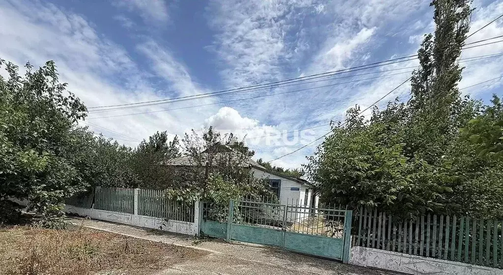 Дом в Крым, Советский район, с. Краснофлотское ул. Победы, 1 (86 м) - Фото 1