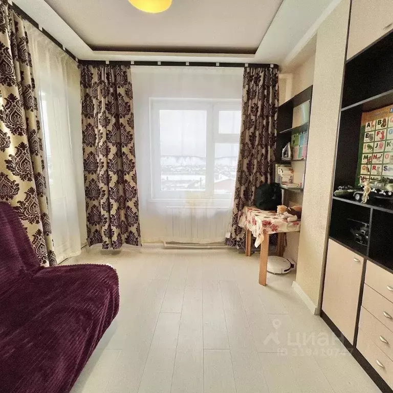 1-к кв. Саха (Якутия), Якутск Ильинка мкр, 4 (43.0 м) - Фото 1