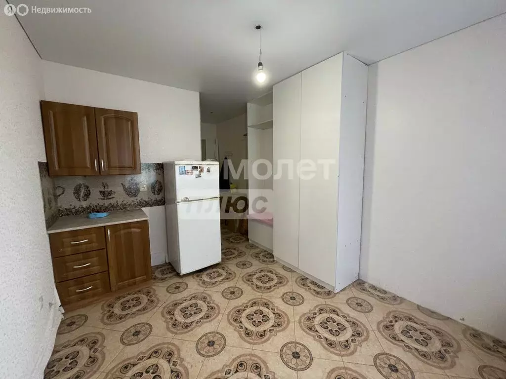 3-комнатная квартира: Михайловск, жилой район Гармония, улица ... - Фото 1