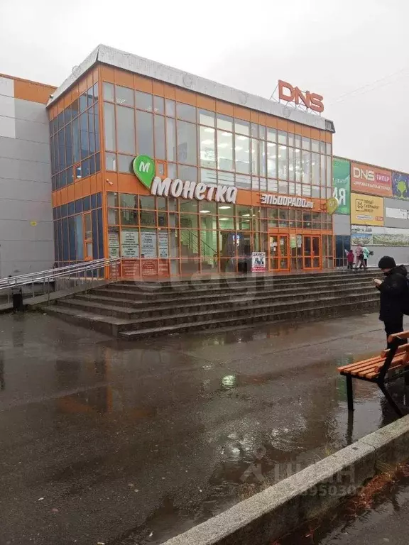 Торговая площадь в Башкортостан, Учалы ул. Ленина, 31А (300 м) - Фото 1