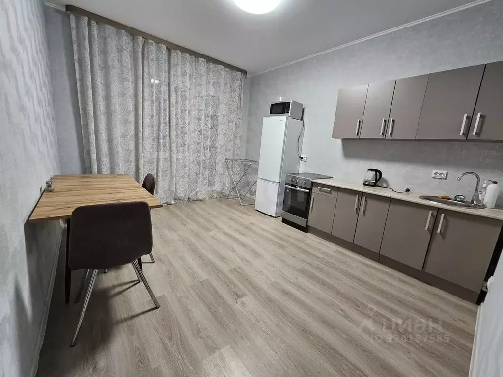 3-к кв. Ханты-Мансийский АО, Сургут ул. Рыбников, 33 (80.0 м) - Фото 2