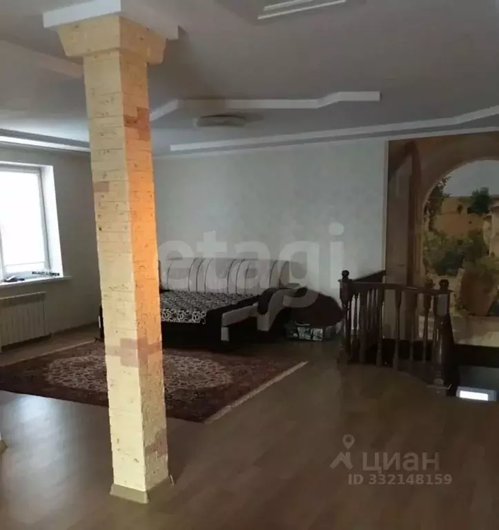 Дом в Саратовская область, Красный Кут Коммунистическая ул., 18 (180 ... - Фото 2