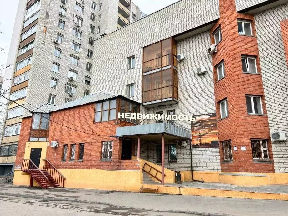 Офис в Саратовская область, Саратов ул. Большая Горная, 231/241 (174 ... - Фото 1