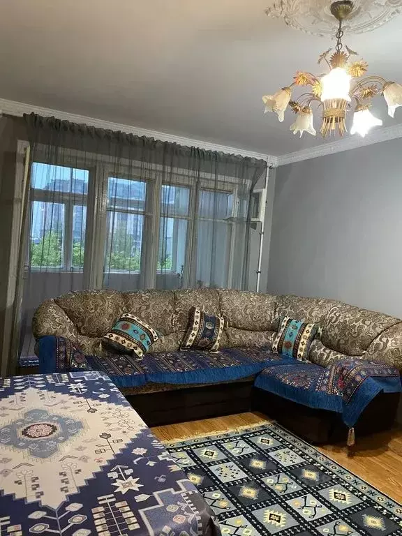 2-к кв. Дагестан, Каспийск ул. Ленина, 6 (50.0 м) - Фото 1