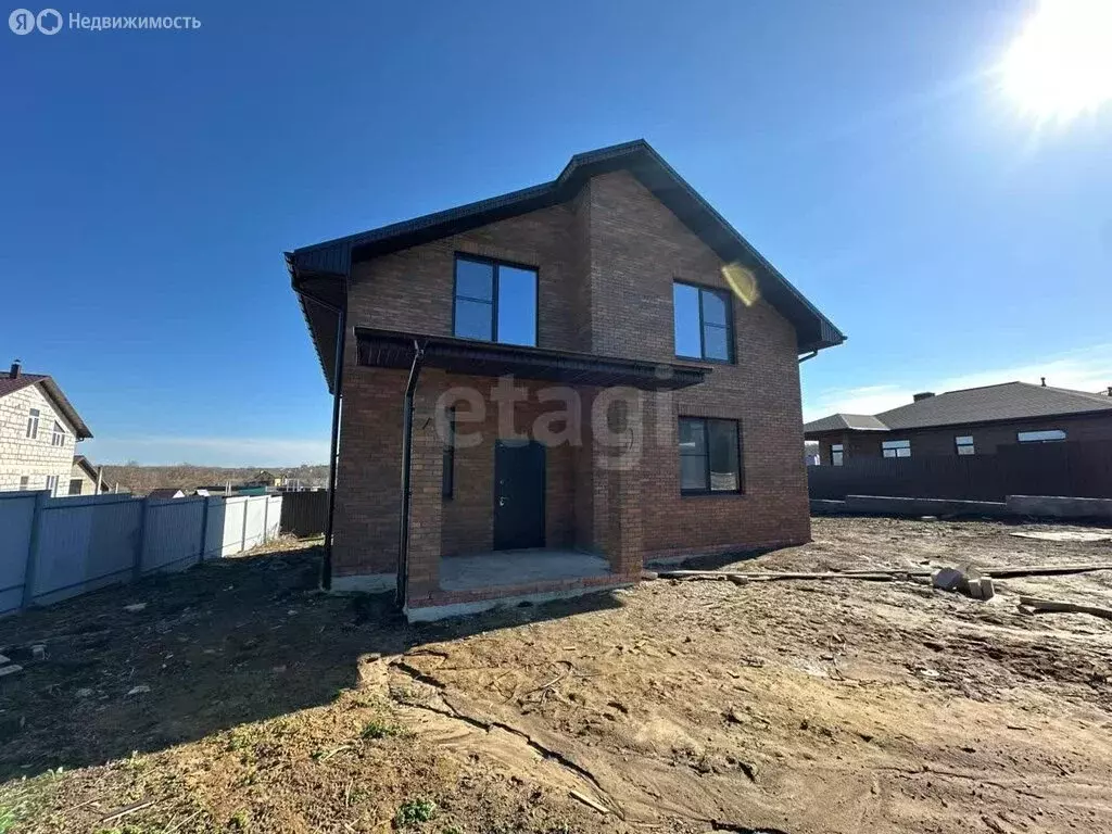 Дом в Тульская область, городской округ Тула, деревня Медвенка (180 м) - Фото 1