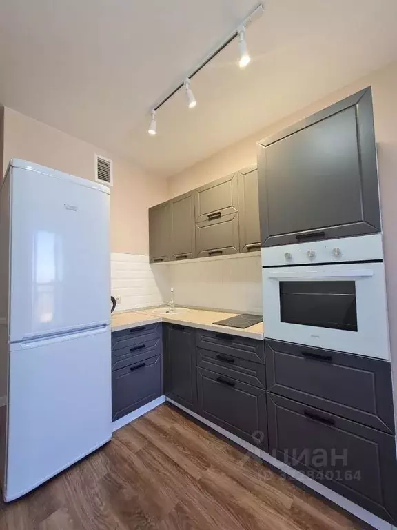 1-к кв. Татарстан, Казань ул. Родины, 24Г (40.0 м) - Фото 2