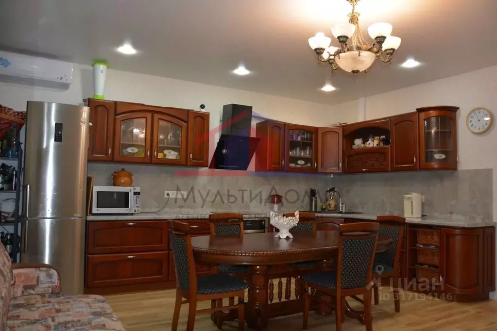3-к кв. Белгородская область, Старый Оскол Степной мкр, 5 (98.0 м) - Фото 0