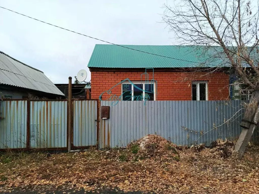 Дом в Оренбургская область, Кувандык Паромная ул., 5 (67 м) - Фото 1