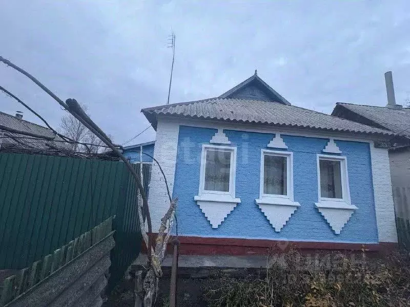 Дом в Белгородская область, Корочанский район, Соколовское с/пос, с. ... - Фото 1