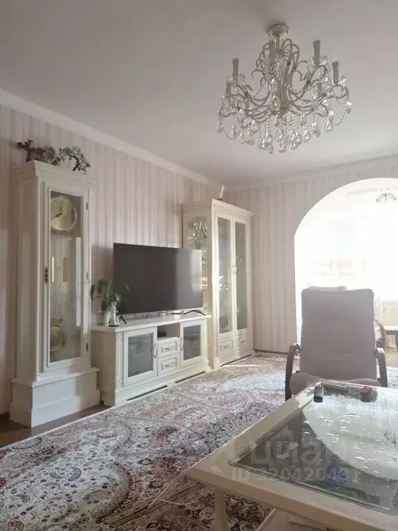 2-к кв. Дагестан, Каспийск ул. Ленина, 78А (68.0 м) - Фото 0
