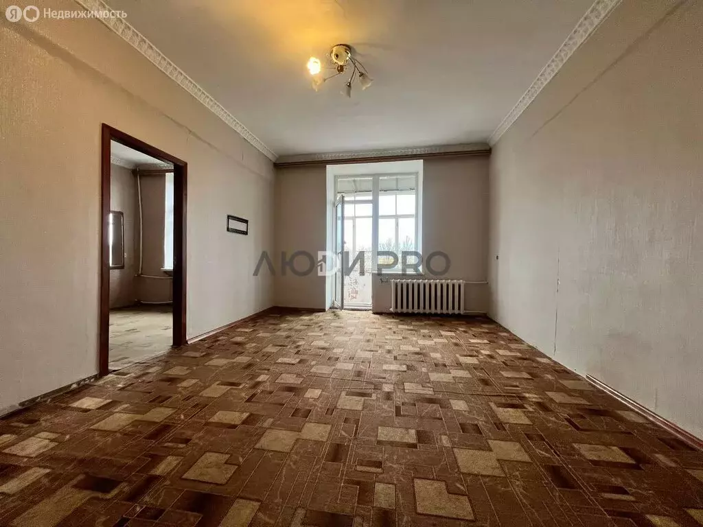 4-комнатная квартира: Саратов, Барнаульская улица, 4 (95.9 м) - Фото 1