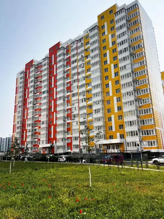2-к. квартира, 65 м, 10/16 эт. - Фото 0