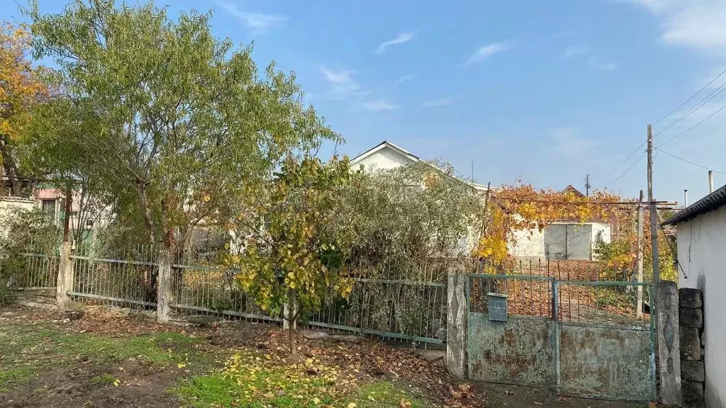 Дом в Крым, Бахчисарайский район, Почтовое пгт ул. Горная, 13 (81 м) - Фото 1