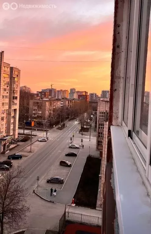 3-комнатная квартира: Пермь, улица Луначарского, 96 (52.4 м) - Фото 1