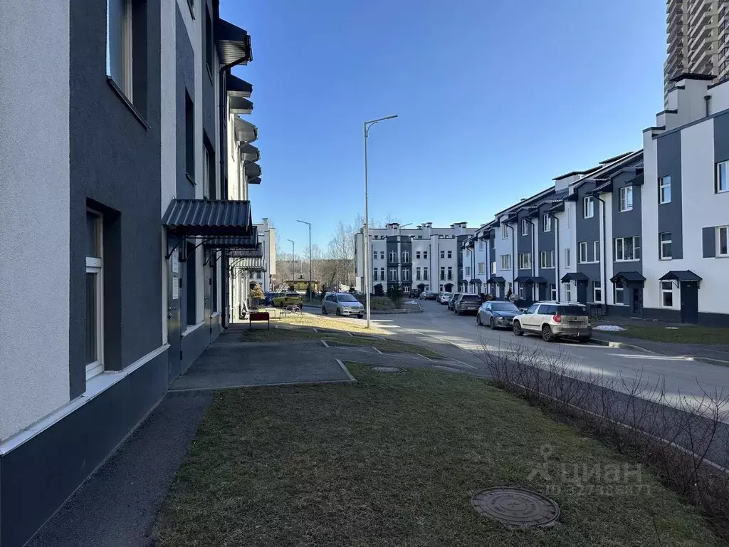 3-к кв. Ленинградская область, Мурино Всеволожский район, Садовая ул., ... - Фото 1