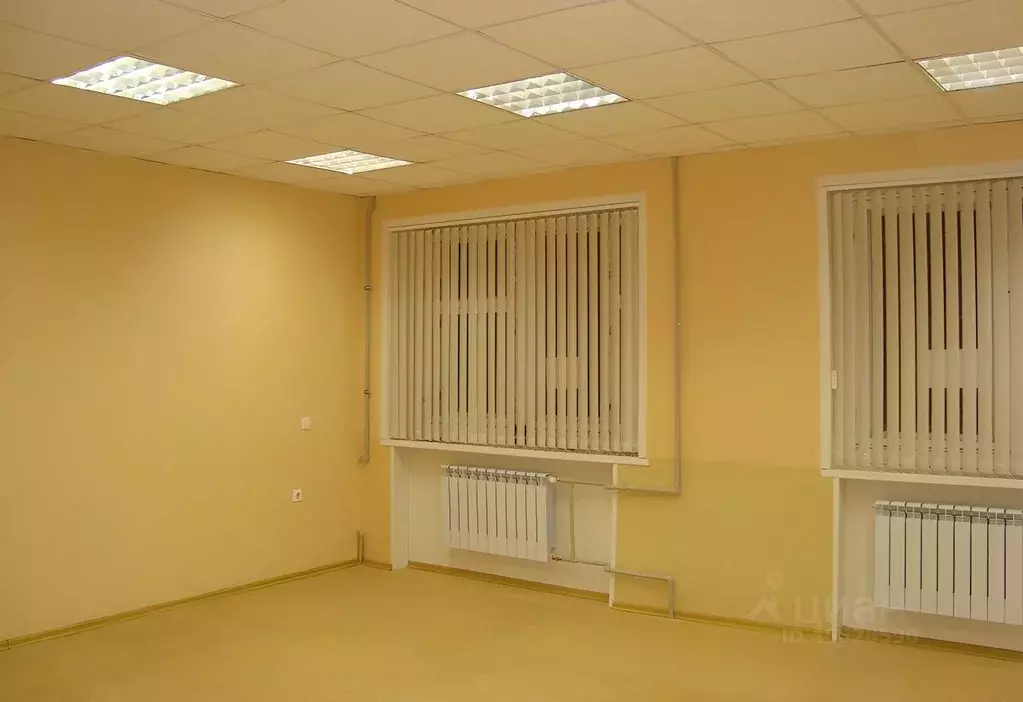 Офис в Воронежская область, Воронеж Депутатская ул., 6 (42 м) - Фото 1