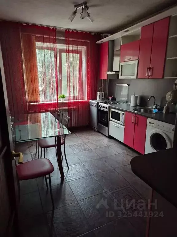 3-к кв. Тамбовская область, Тамбов Красноармейская ул., 6 (80.0 м) - Фото 1