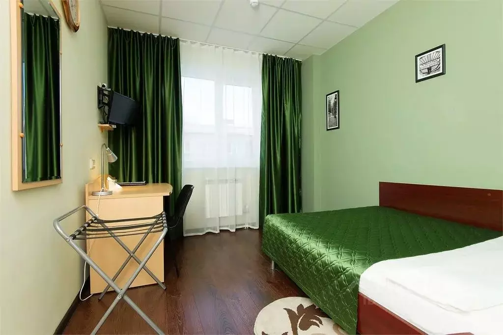 Комната Алтайский край, Барнаул ул. Короленко, 60 - Фото 2