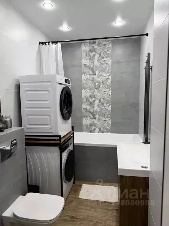 Студия Тюменская область, Тюмень ул. Николая Глебова, 6 (30.0 м) - Фото 2