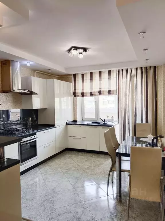 2-к кв. Чувашия, Чебоксары Университетская ул., 38к3 (57.4 м) - Фото 2