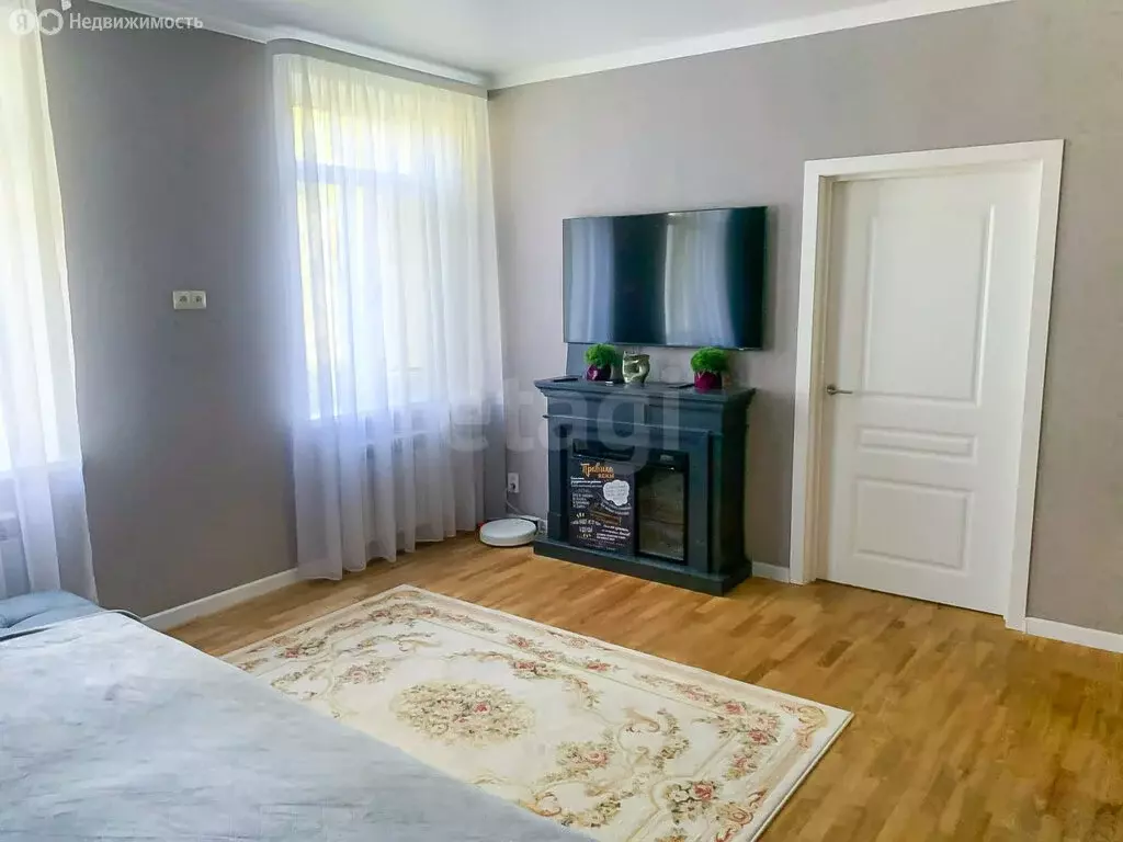 3-комнатная квартира: Калининград, улица Александра Невского, 58А ... - Фото 1