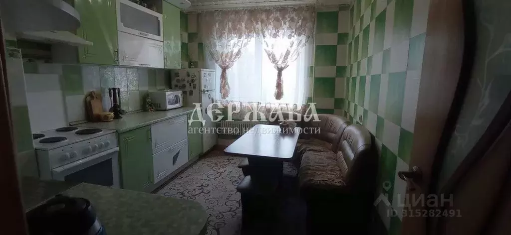 3-к кв. Белгородская область, Старый Оскол Восточный мкр, 3А (61.9 м) - Фото 1