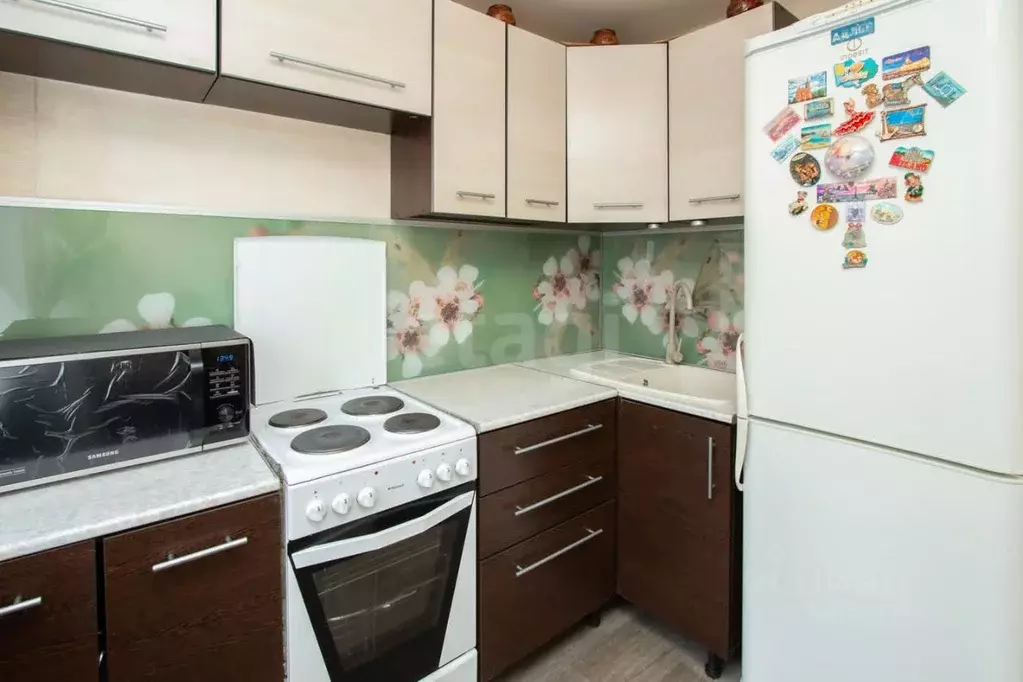 1-к кв. Кемеровская область, Новокузнецк ул. Веры Соломиной, 6 (29.8 ... - Фото 1