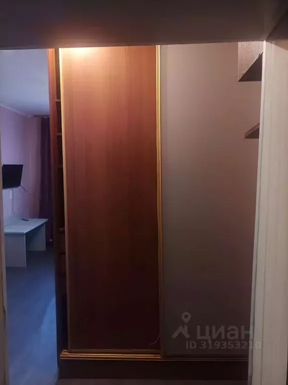 Комната Самарская область, Самара пос. Мехзавод, 10-й кв-л, 21 - Фото 0