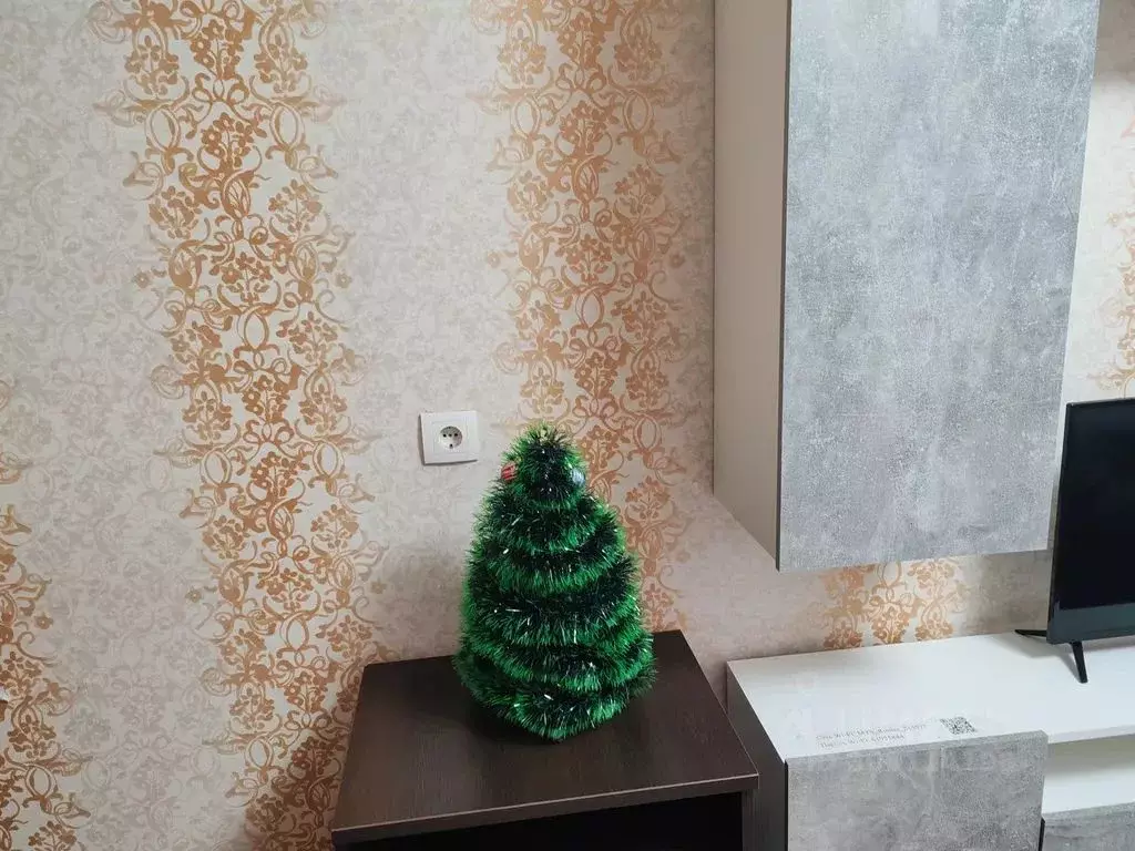 1-к кв. Курская область, Курск просп. Хрущева, 42 (40.0 м) - Фото 2