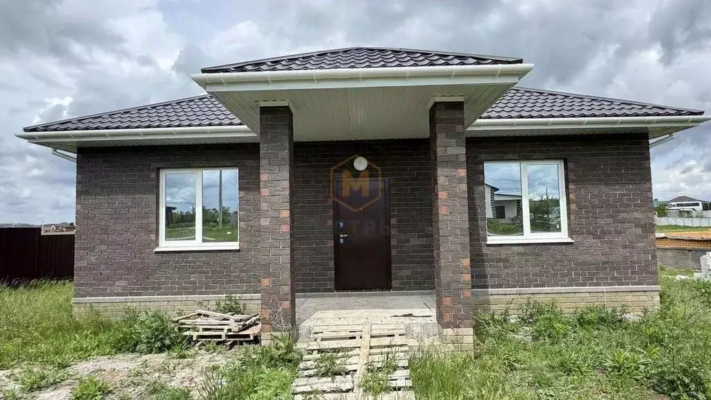 Дом в Белгородская область, Белгородский район, Разумное рп, ... - Фото 0