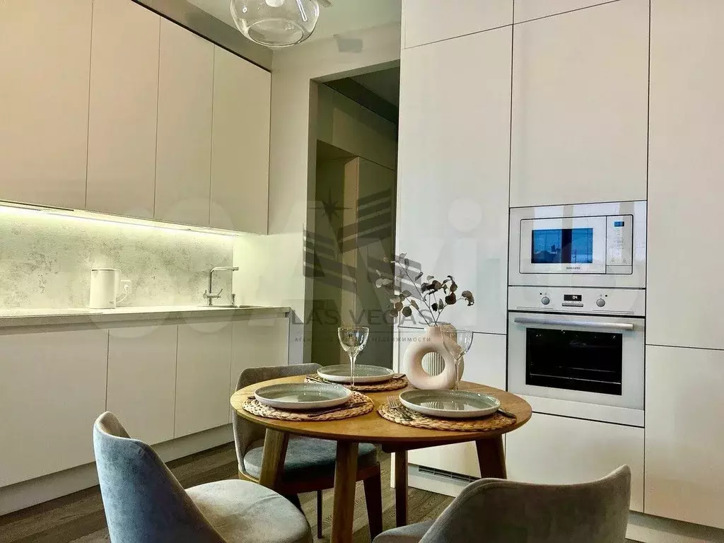 2-к. квартира, 80 м, 3/7 эт. - Фото 0
