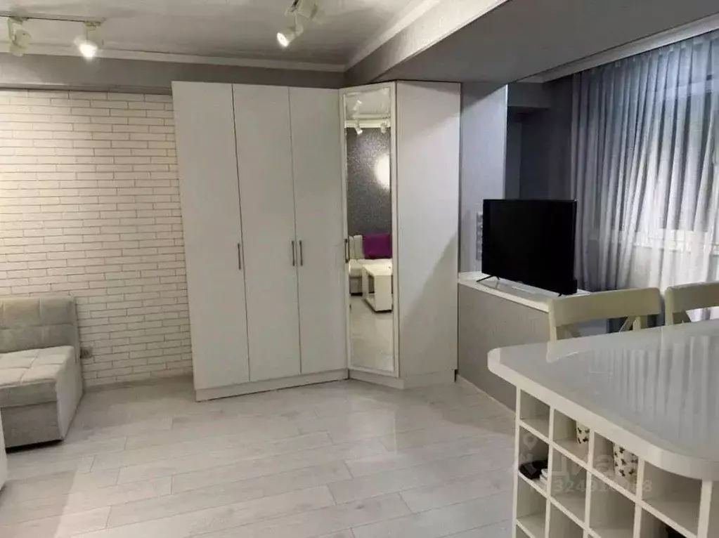 Студия Краснодарский край, Краснодар проезд Репина, 22 (42.0 м) - Фото 2