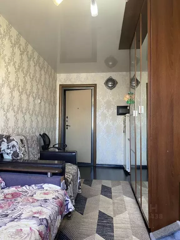 Комната Свердловская область, Екатеринбург ул. Сулимова, 31 (12.4 м) - Фото 2