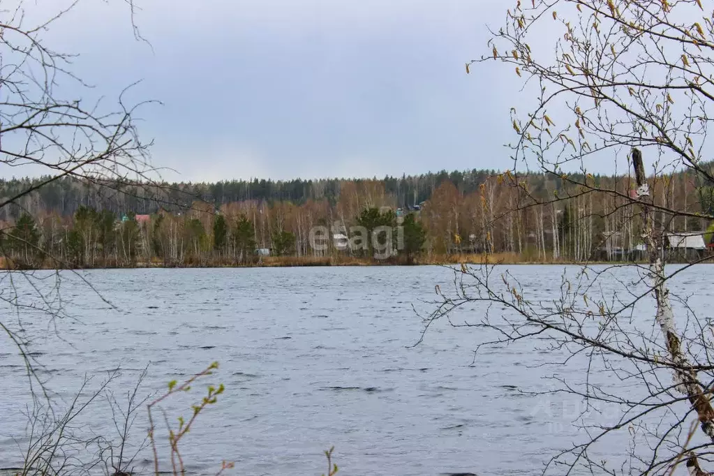 Дом в Свердловская область, Невьянский муниципальный округ, Таять СНТ  ... - Фото 1